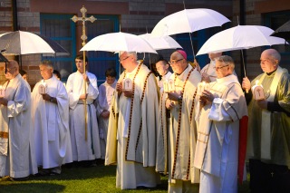 To be Christs disciples 090