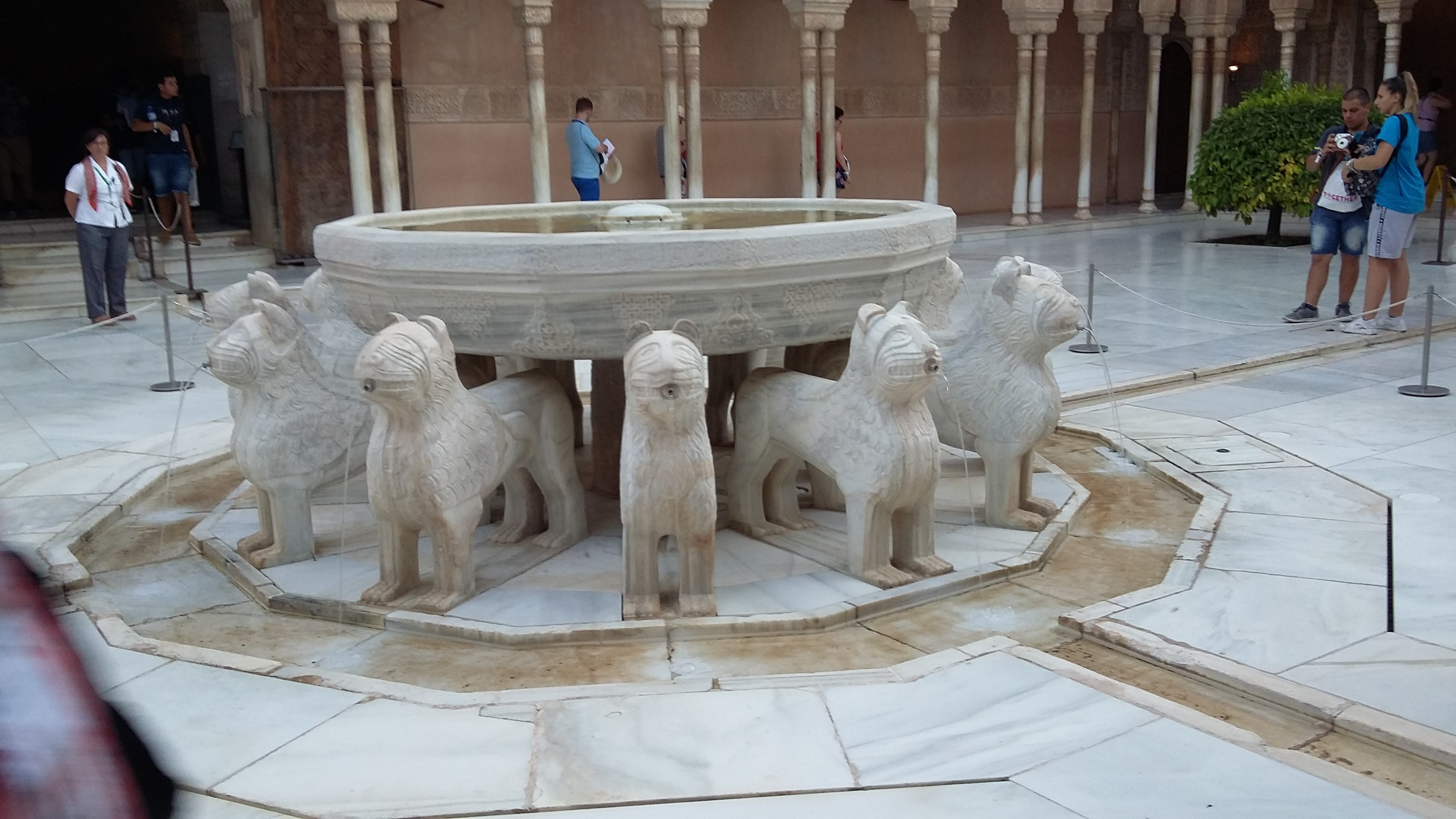 Granada Article 10