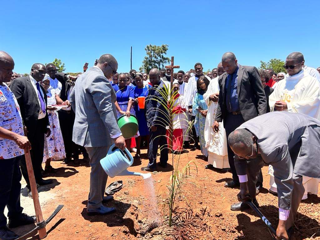 ground breaking hatcliffe 2023iv